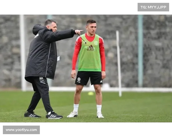 西甲联赛球员体能恢复策略研究与实践分析 西甲联赛球员体能恢复策略研究与实践分析