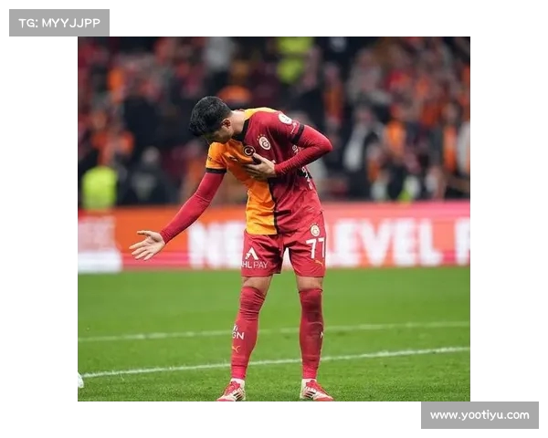 莫拉塔加盟科莫已定 加拉塔萨雷愿以300万欧放人 莫拉塔加盟科莫已定 加拉塔萨雷愿以300万欧放人